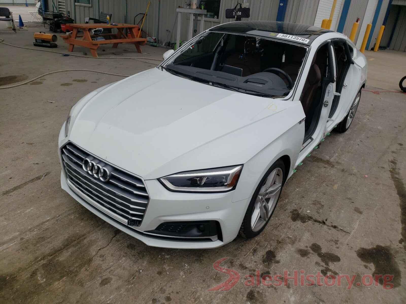 WAUFNCF55JA014498 2018 AUDI A5