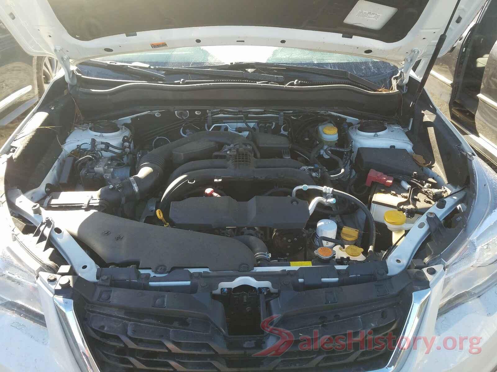 JF2SJAGC9JH555089 2018 SUBARU FORESTER