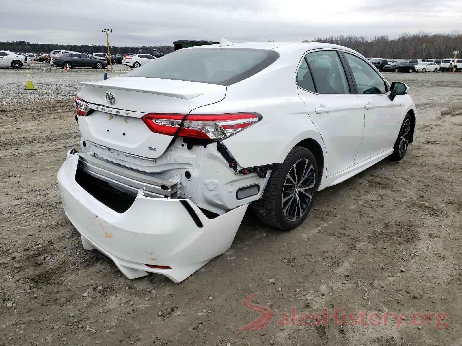 4T1G11AK3LU890570 2020 TOYOTA CAMRY