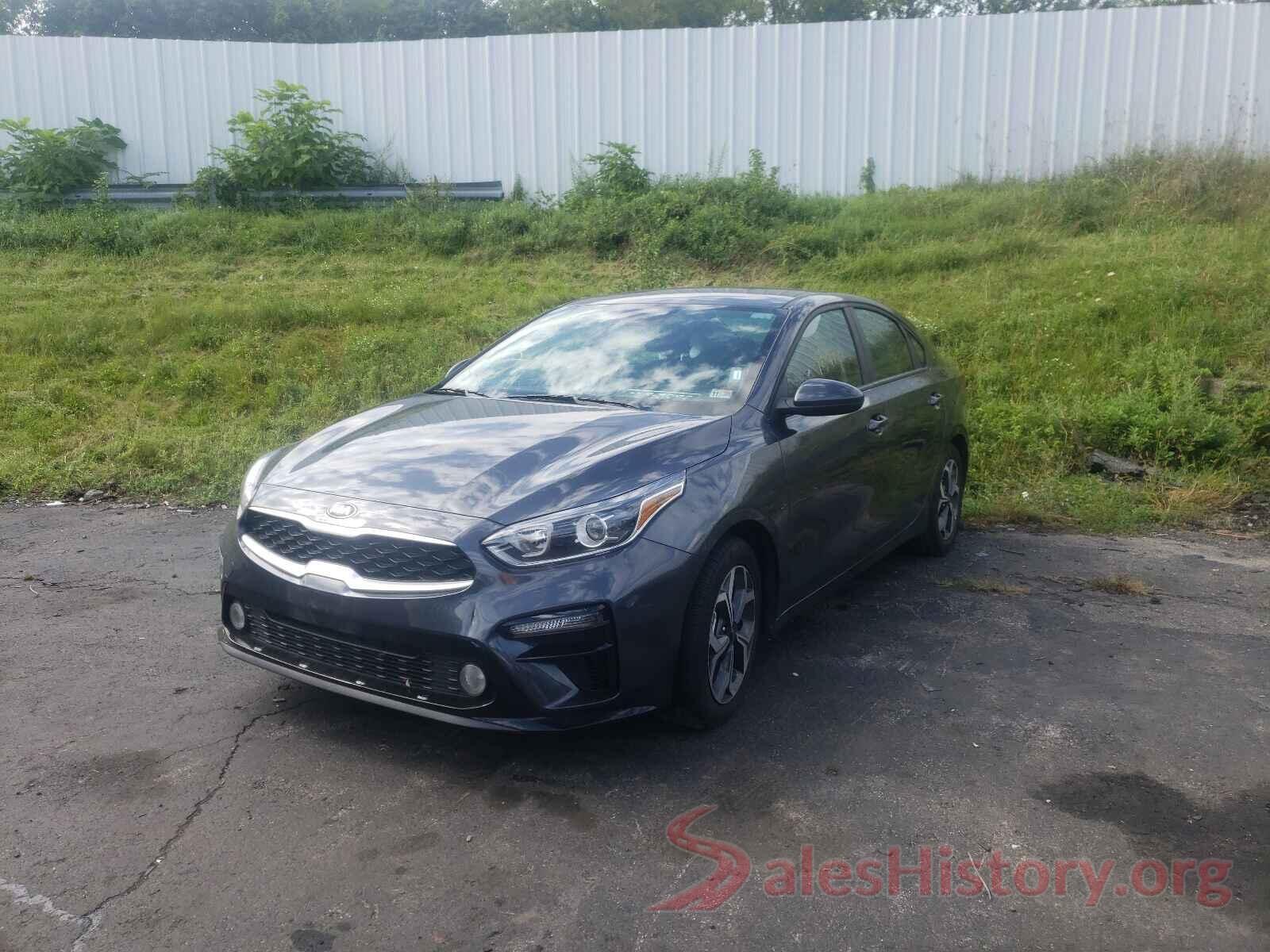 3KPF24AD2ME282961 2021 KIA FORTE