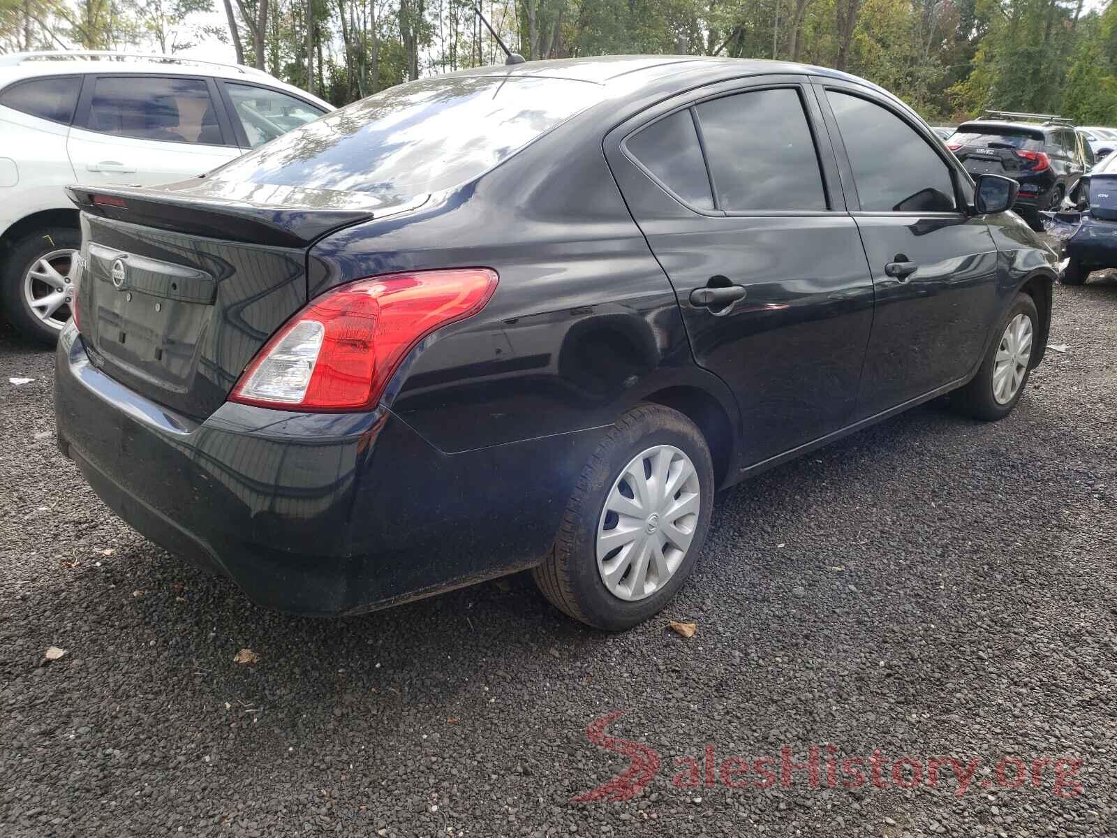 3N1CN7AP5JL885838 2018 NISSAN VERSA