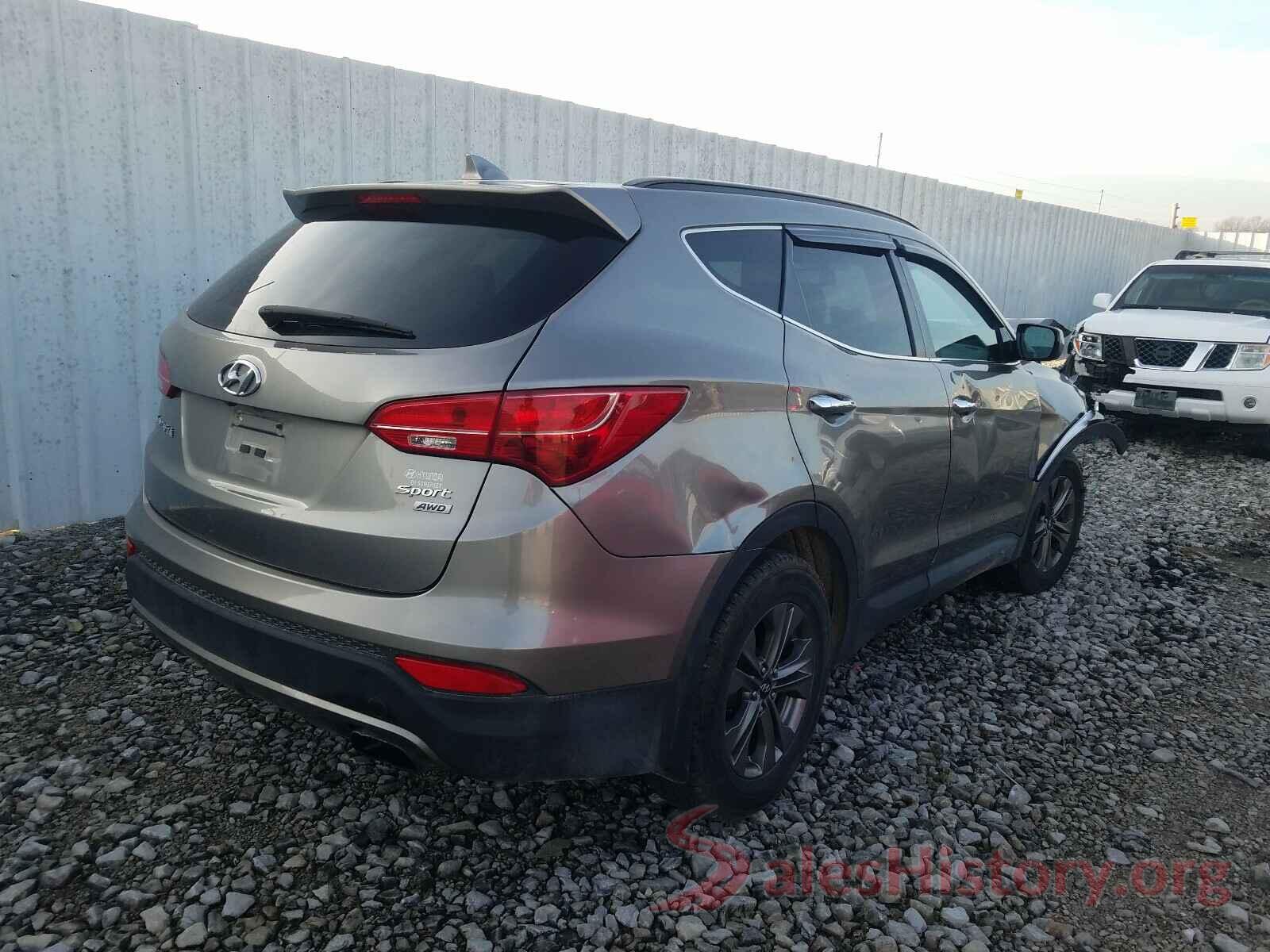 5XYZUDLBXGG325579 2016 HYUNDAI SANTA FE