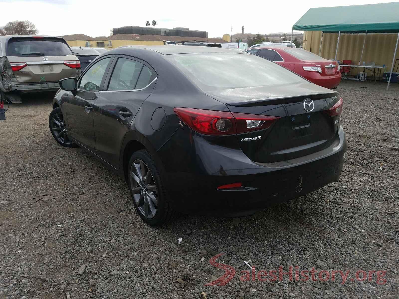 3MZBN1V31JM201677 2018 MAZDA 3