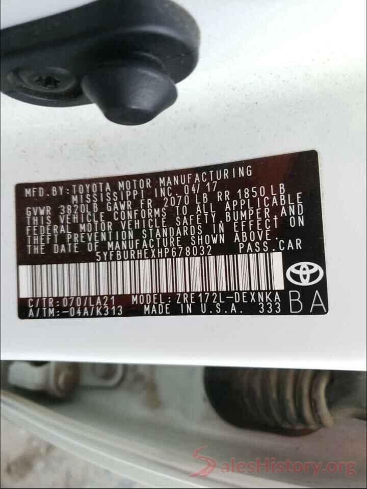 5YFBURHEXHP678032 2017 TOYOTA COROLLA