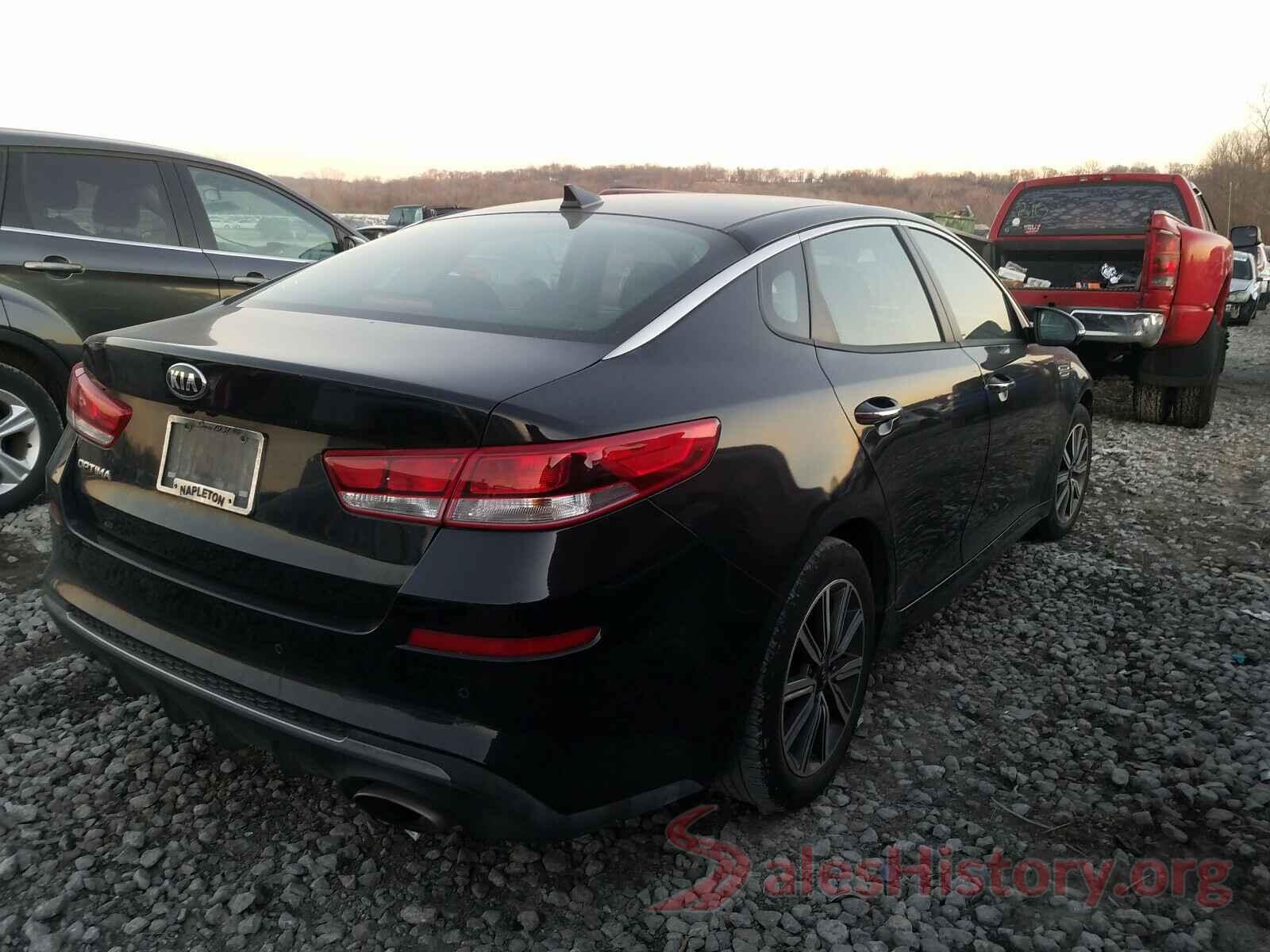 5XXGT4L36KG358563 2019 KIA OPTIMA