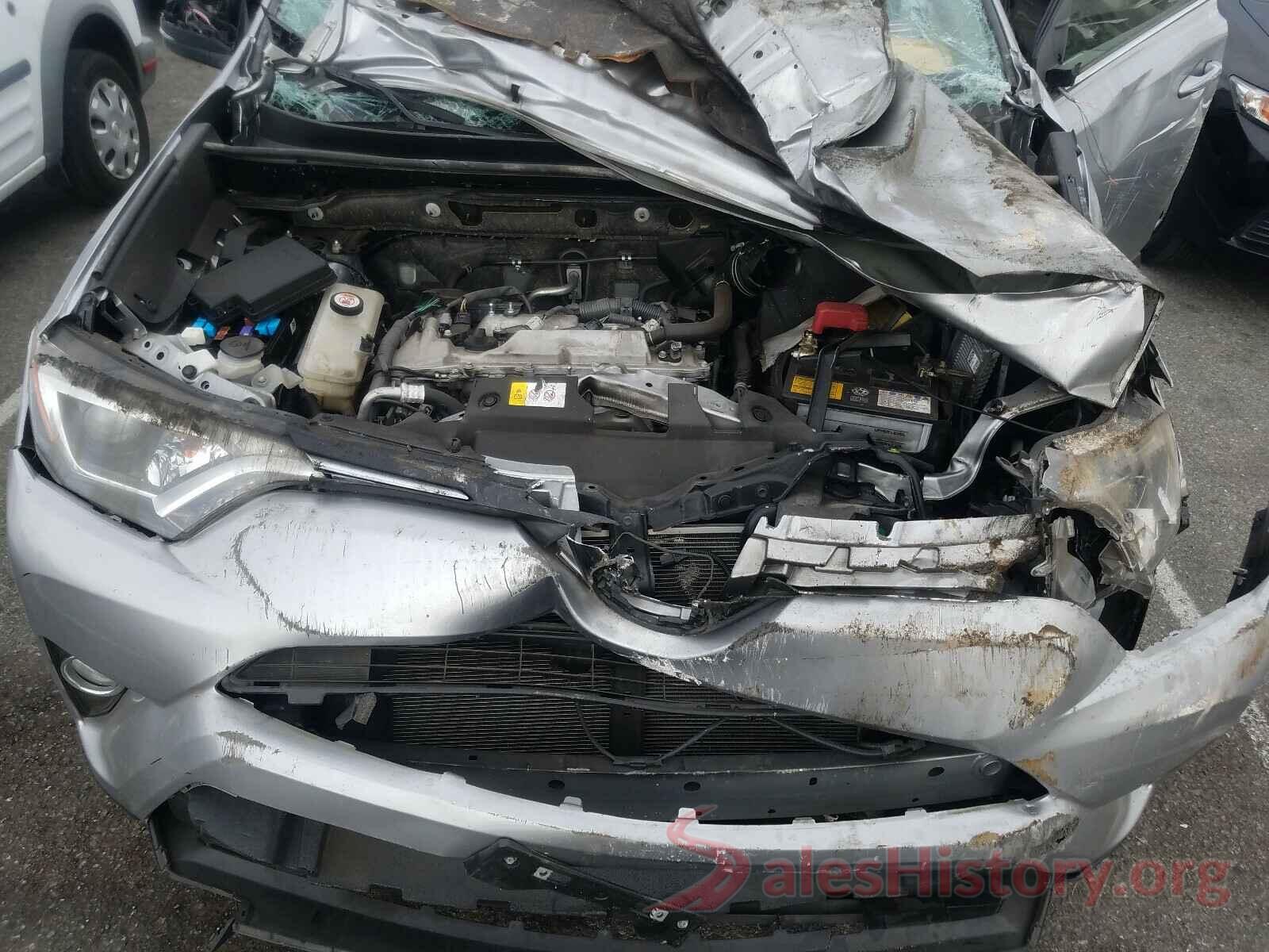 JTMWFREV4JJ166776 2018 TOYOTA RAV4