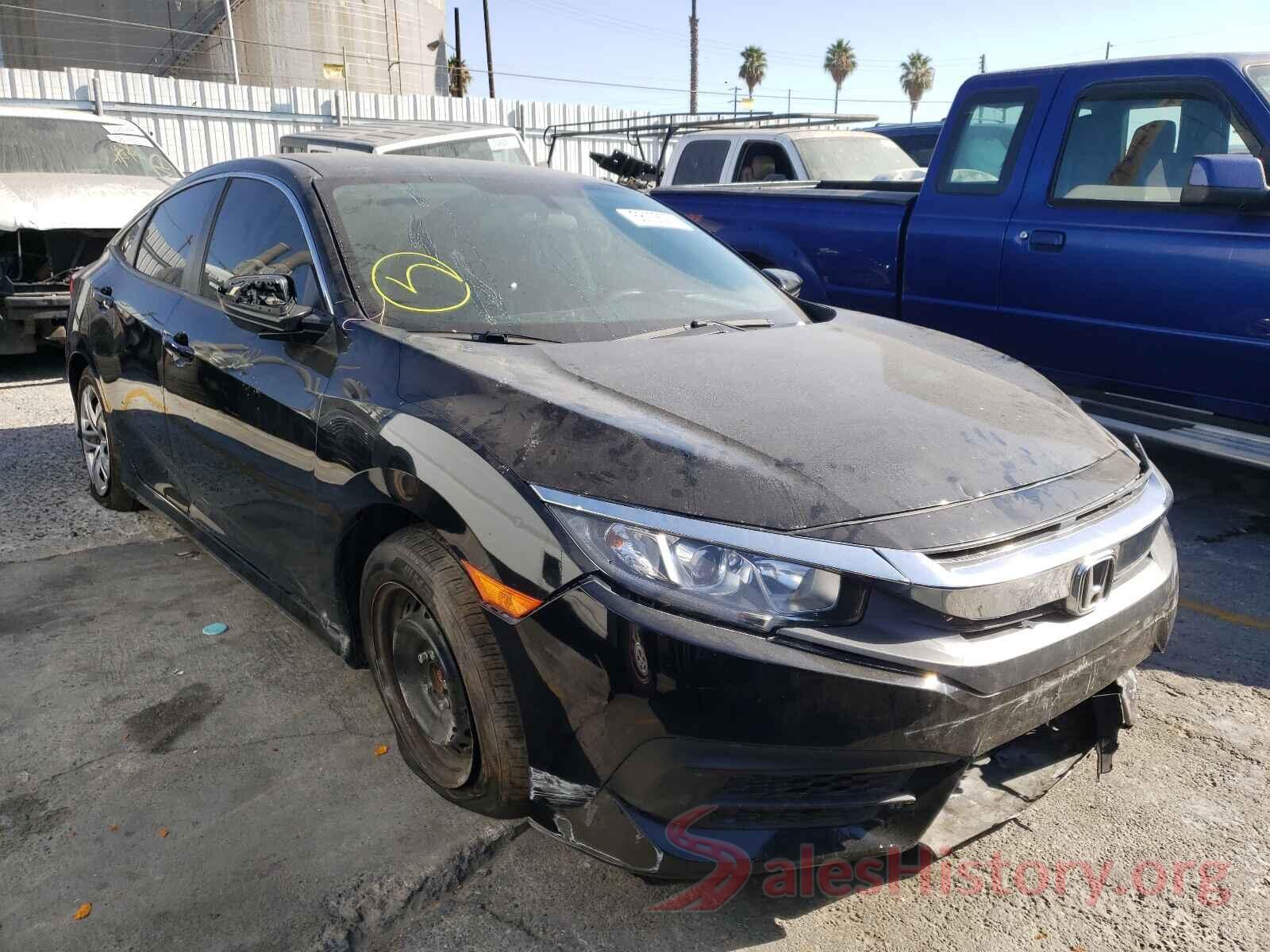 2HGFC2F57JH588588 2018 HONDA CIVIC