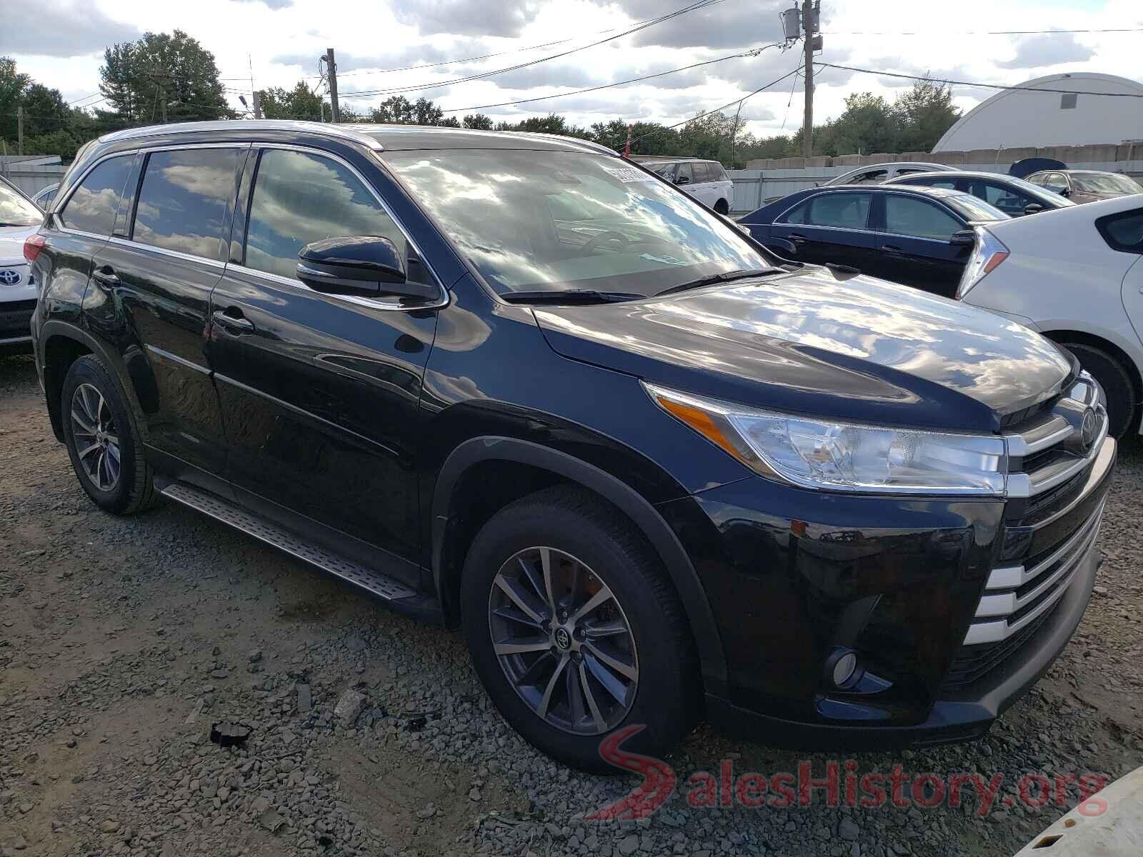 5TDJZRFH1KS718815 2019 TOYOTA HIGHLANDER