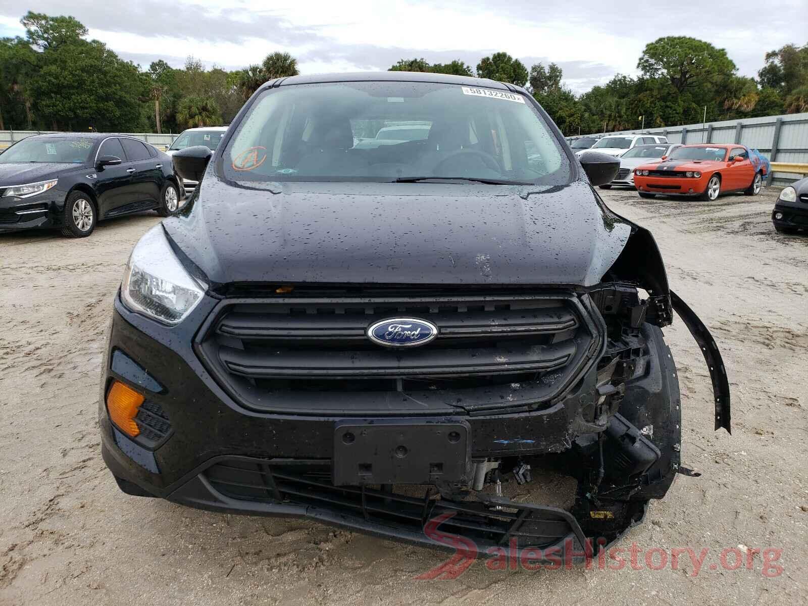 1FMCU0F73HUC60625 2017 FORD ESCAPE