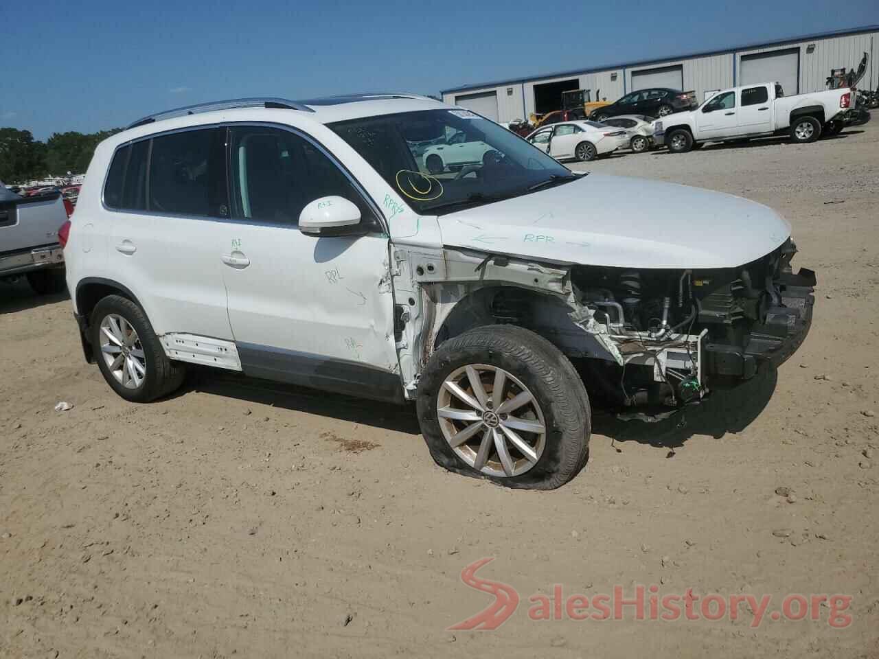 WVGSV7AX2HK024102 2017 VOLKSWAGEN TIGUAN