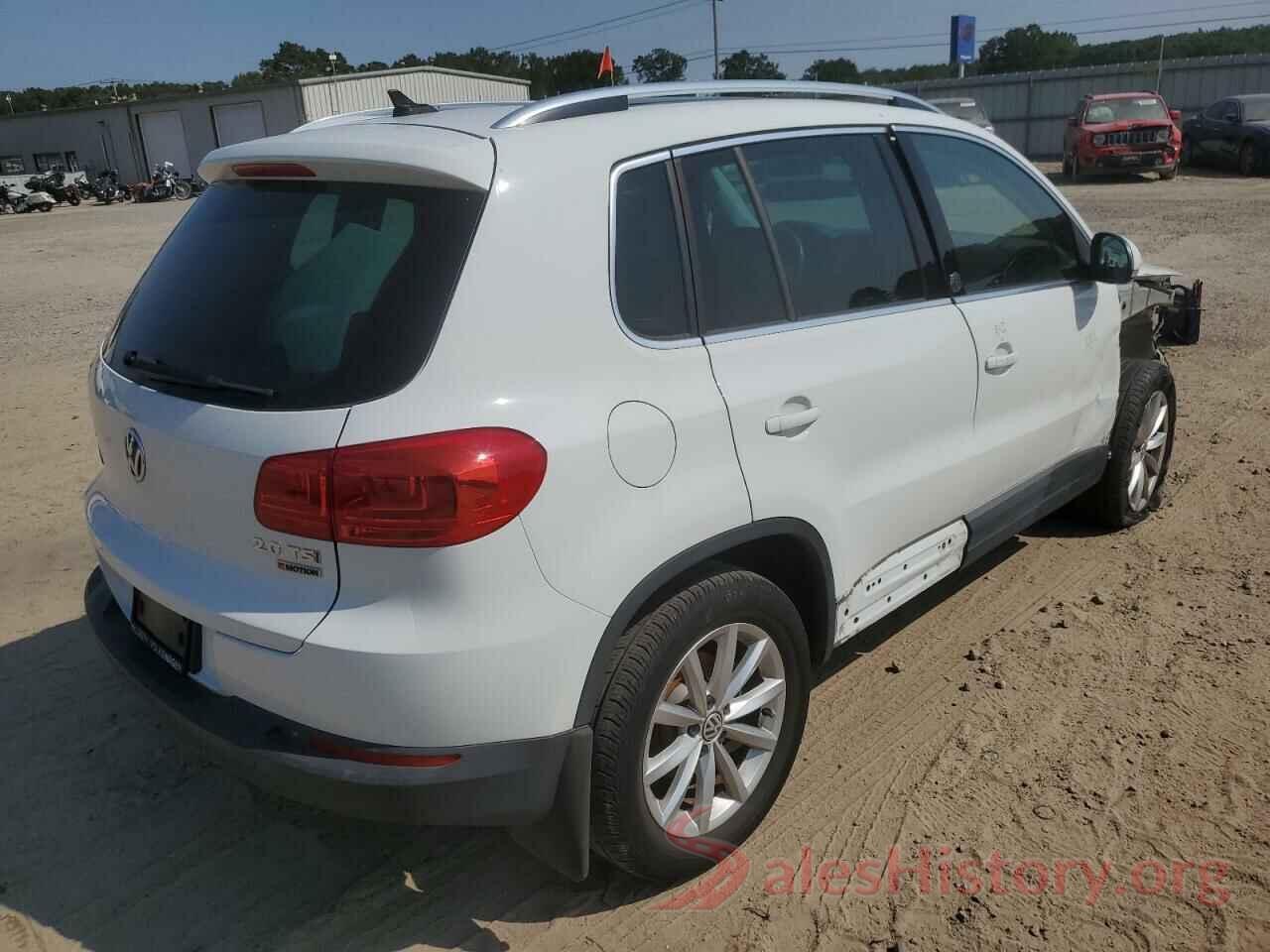 WVGSV7AX2HK024102 2017 VOLKSWAGEN TIGUAN