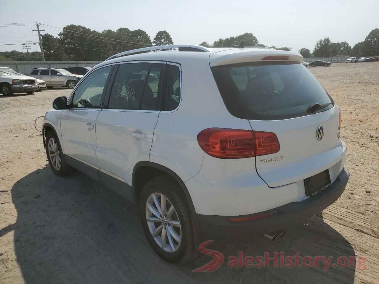 WVGSV7AX2HK024102 2017 VOLKSWAGEN TIGUAN