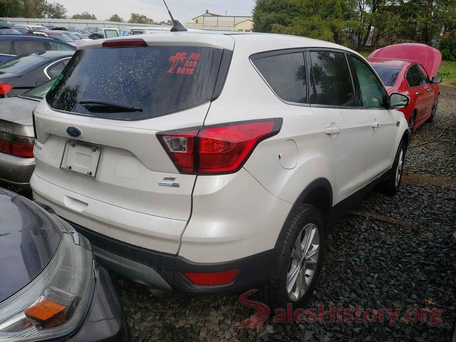 1FMCU9GDXKUB42605 2019 FORD ESCAPE