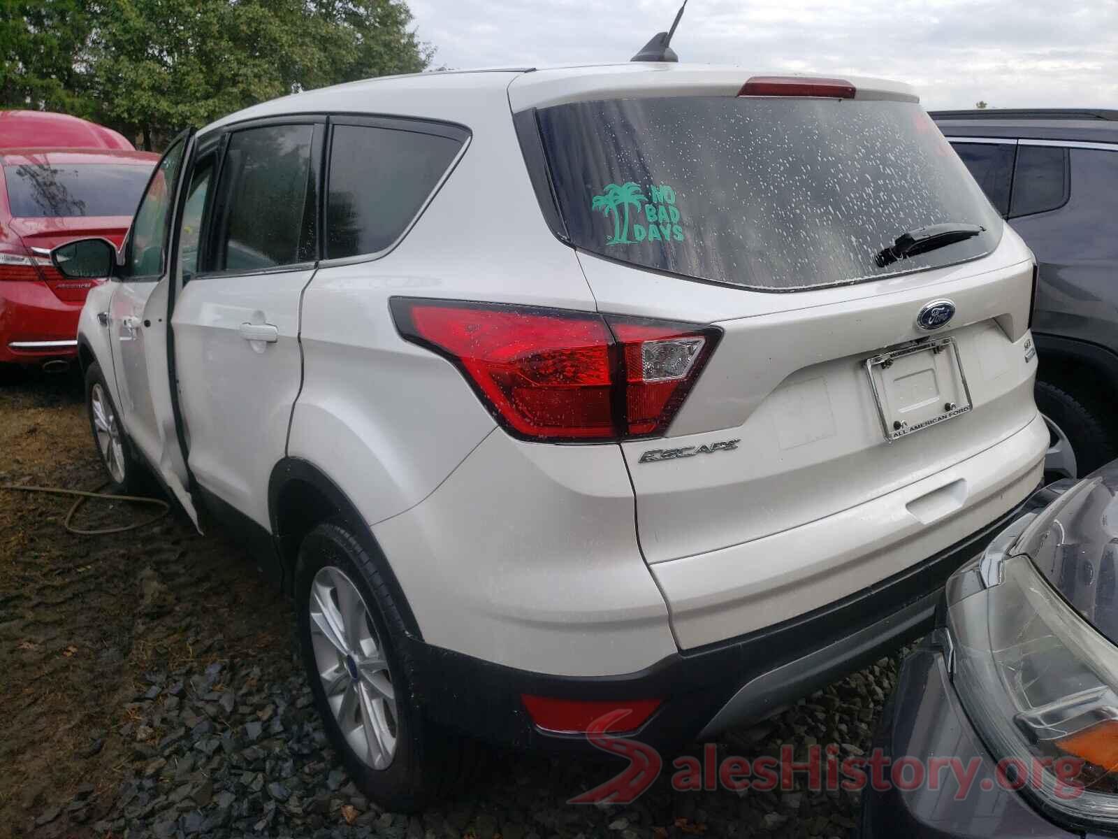 1FMCU9GDXKUB42605 2019 FORD ESCAPE