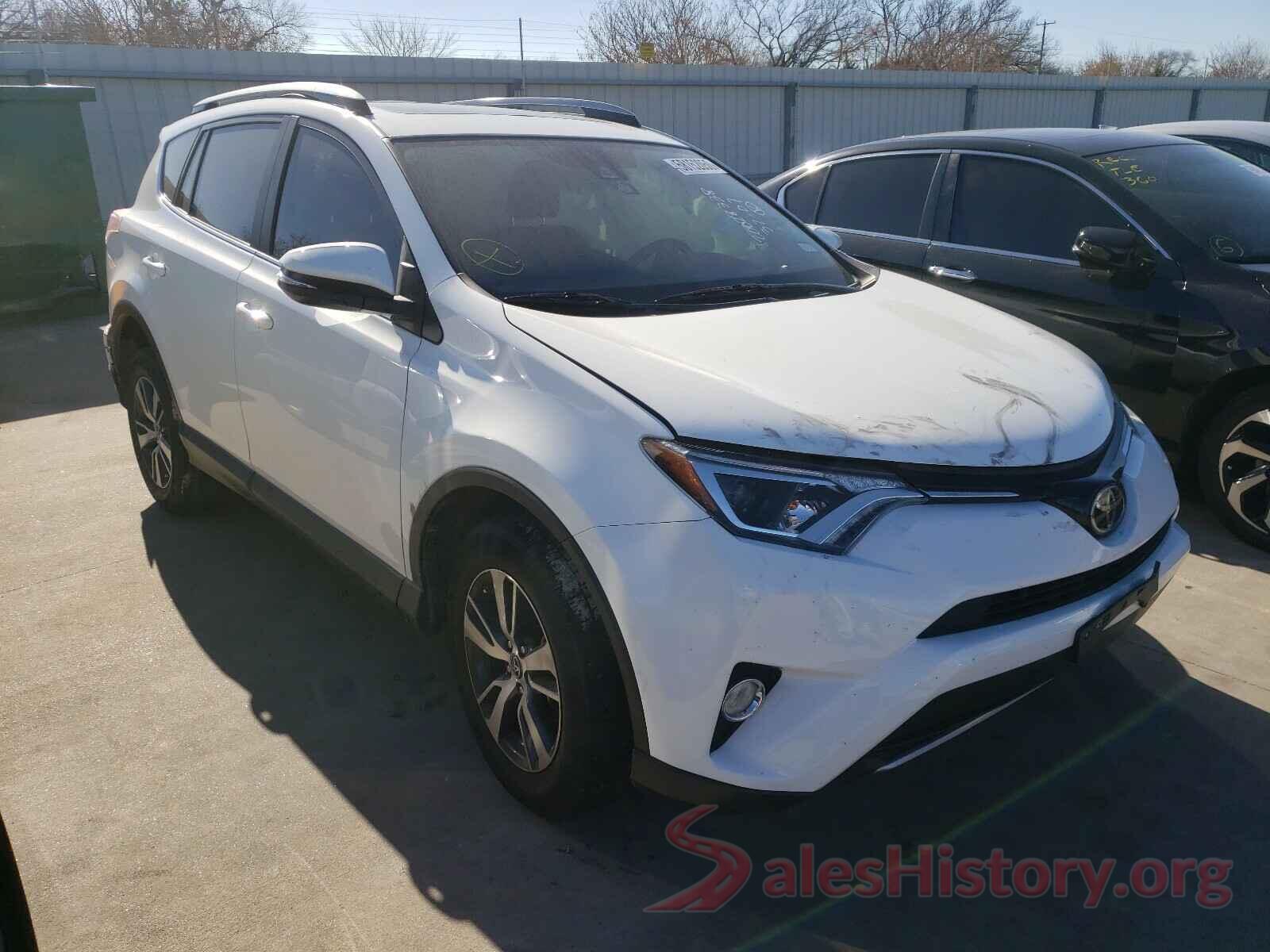 JTMWFREVXHJ720820 2017 TOYOTA RAV4