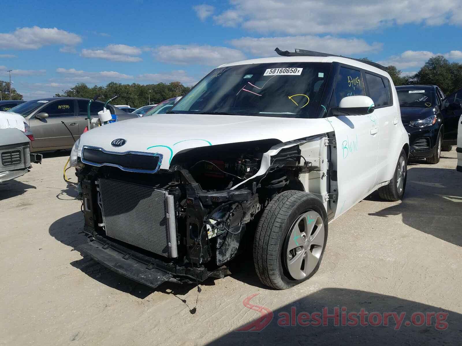 KNDJN2A20G7339585 2016 KIA SOUL