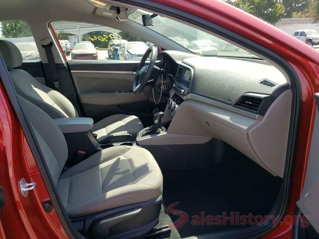 5NPD84LF9KH484953 2019 HYUNDAI ELANTRA