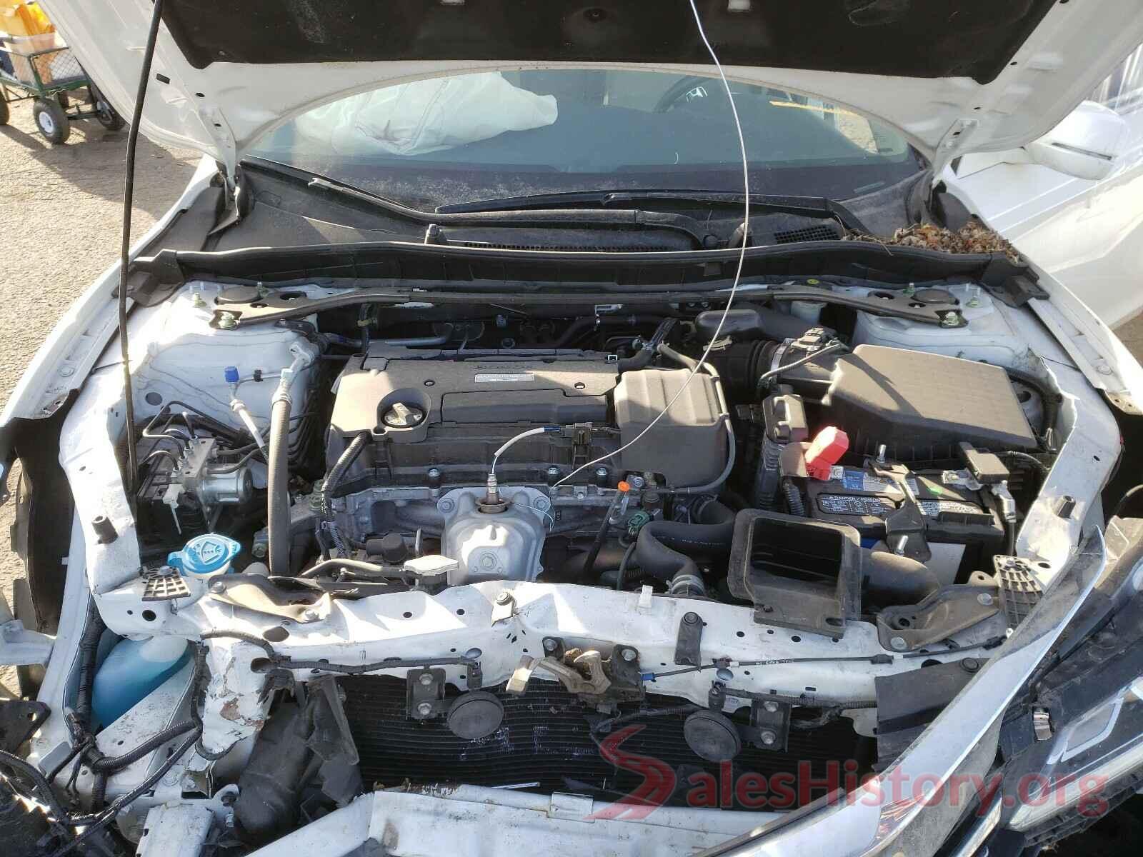 1HGCR2F81HA161590 2017 HONDA ACCORD