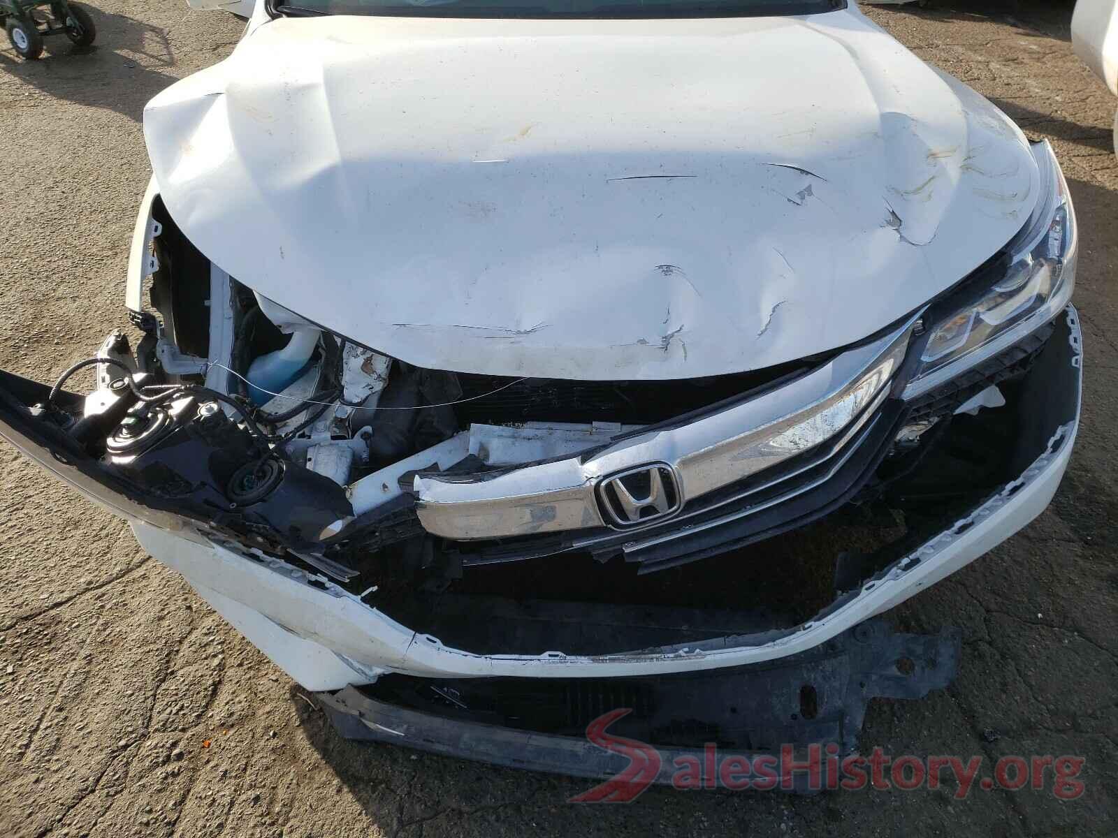 1HGCR2F81HA161590 2017 HONDA ACCORD