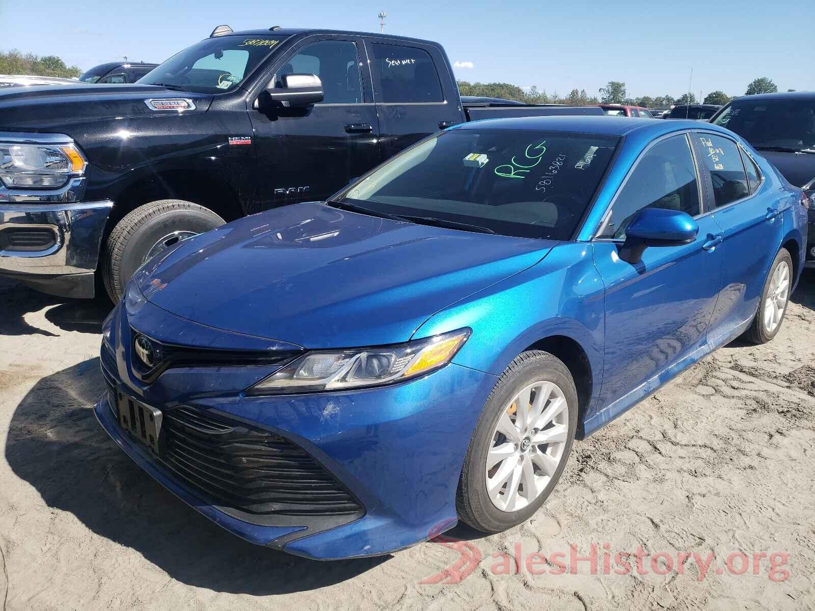 4T1B11HK8KU265600 2019 TOYOTA CAMRY