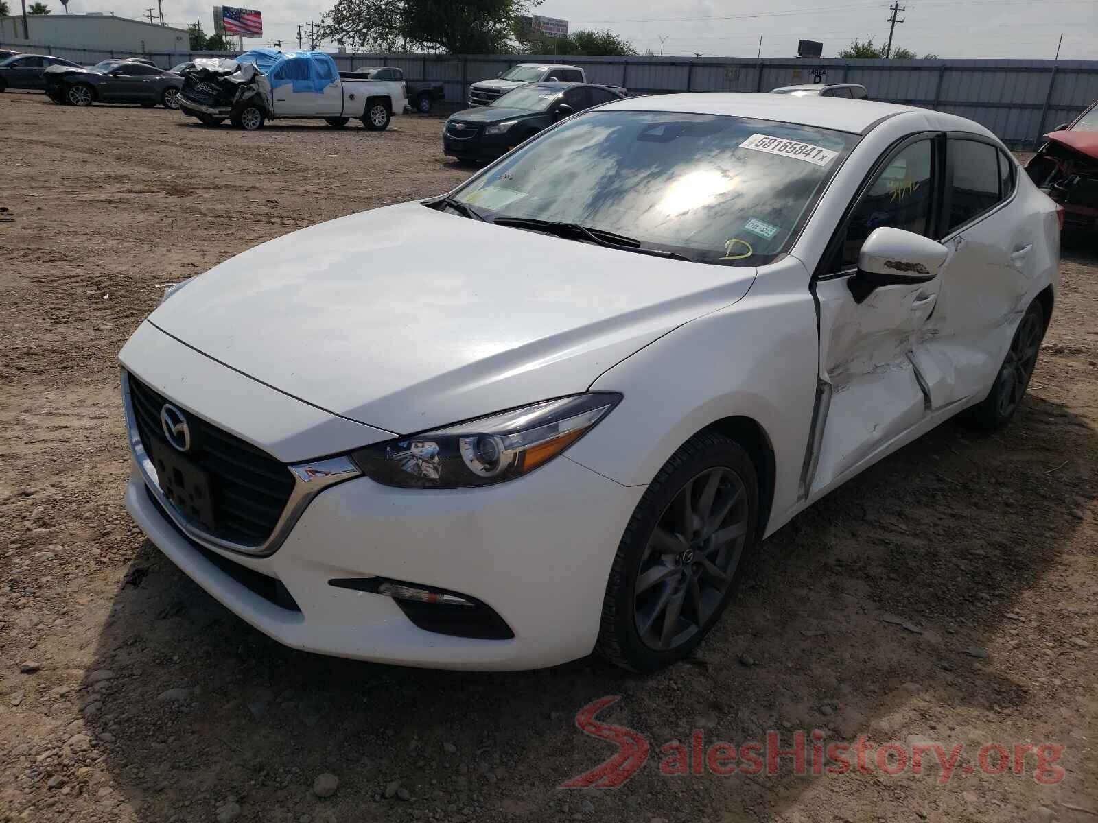 3MZBN1V36JM271210 2018 MAZDA 3