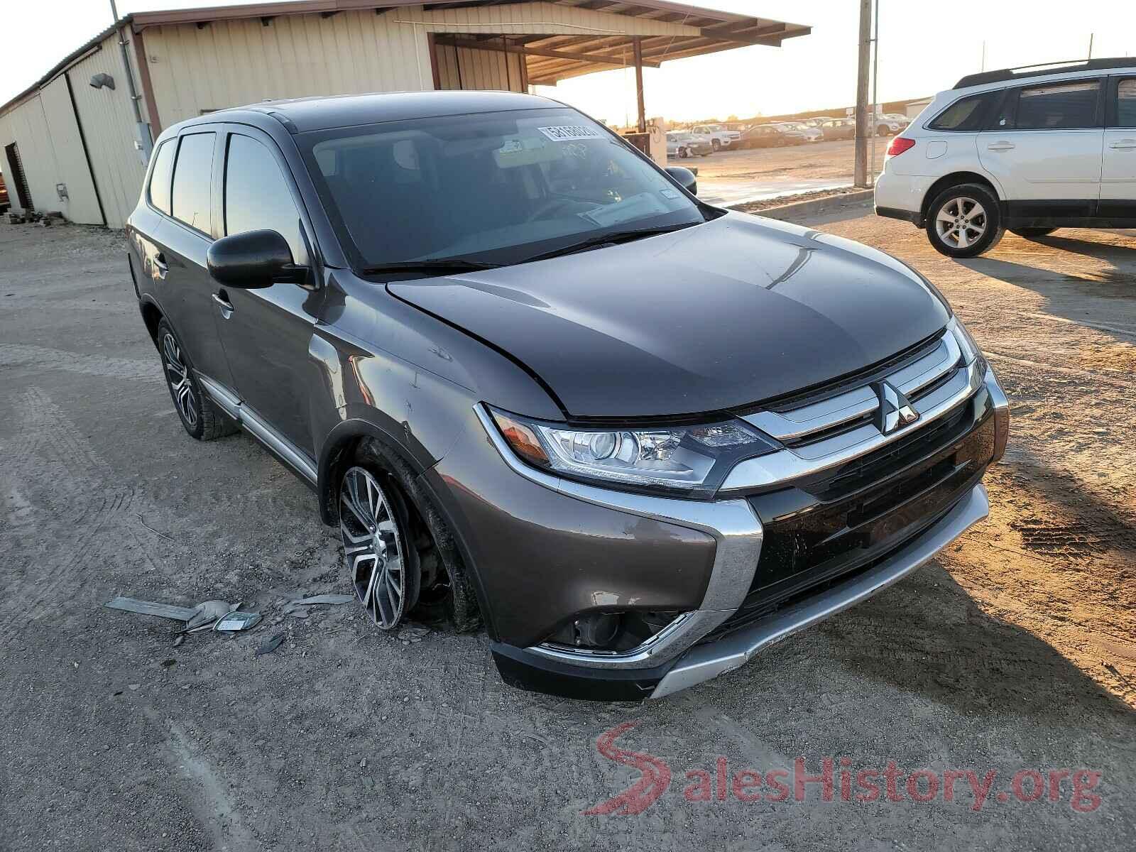 JA4AD2A35JZ005991 2018 MITSUBISHI OUTLANDER