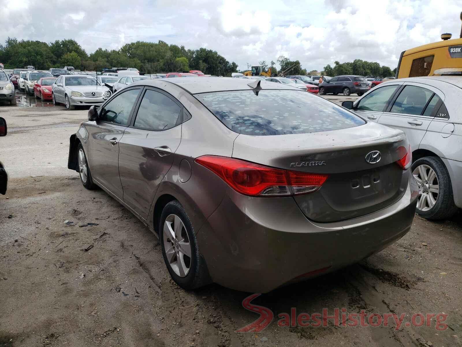 5NPDH4AEXDH453871 2013 HYUNDAI ELANTRA