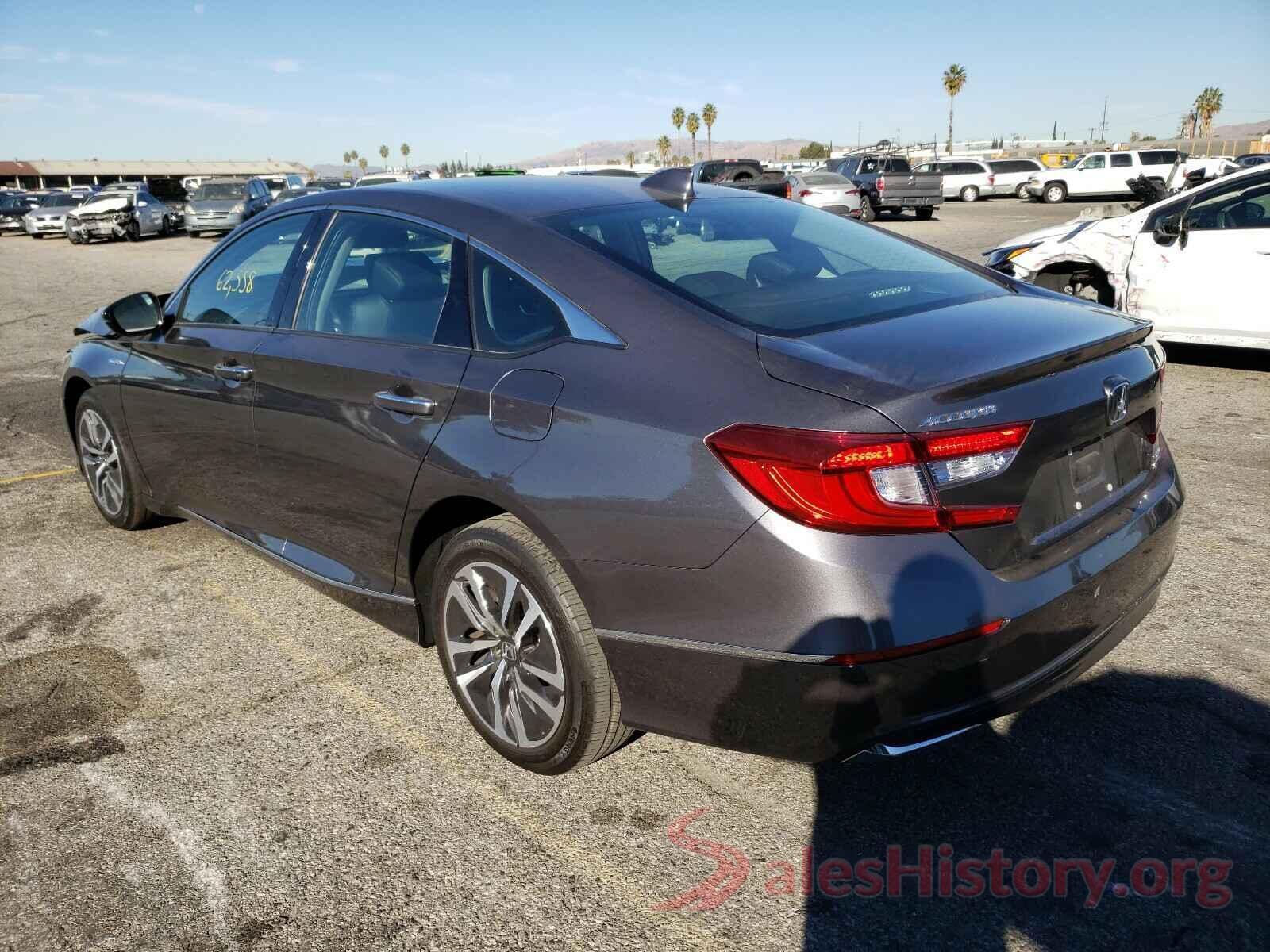 1HGCV3F90JA000437 2018 HONDA ACCORD