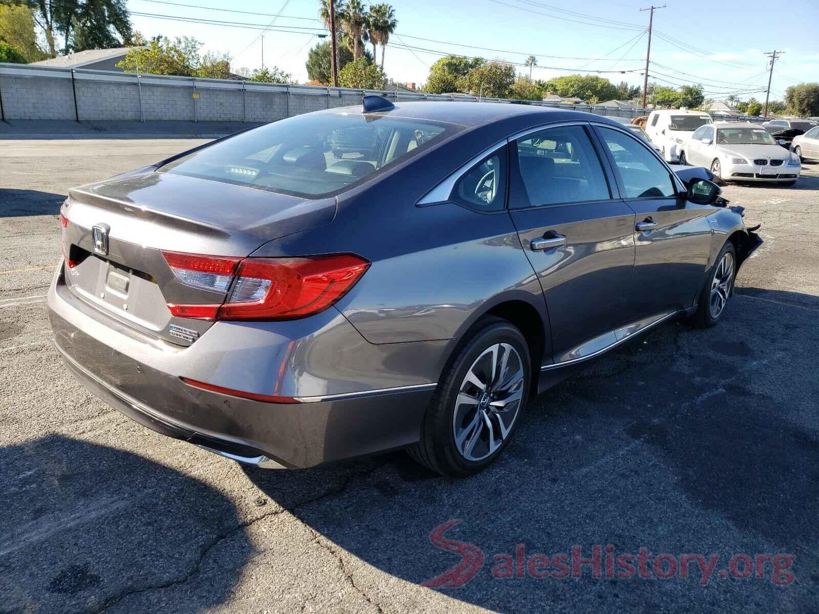 1HGCV3F90JA000437 2018 HONDA ACCORD