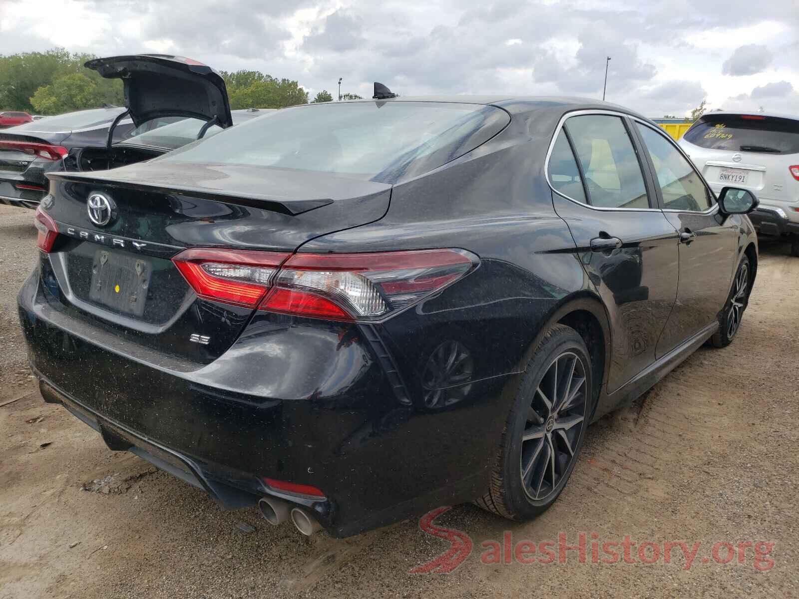 4T1G11AK8MU436882 2021 TOYOTA CAMRY