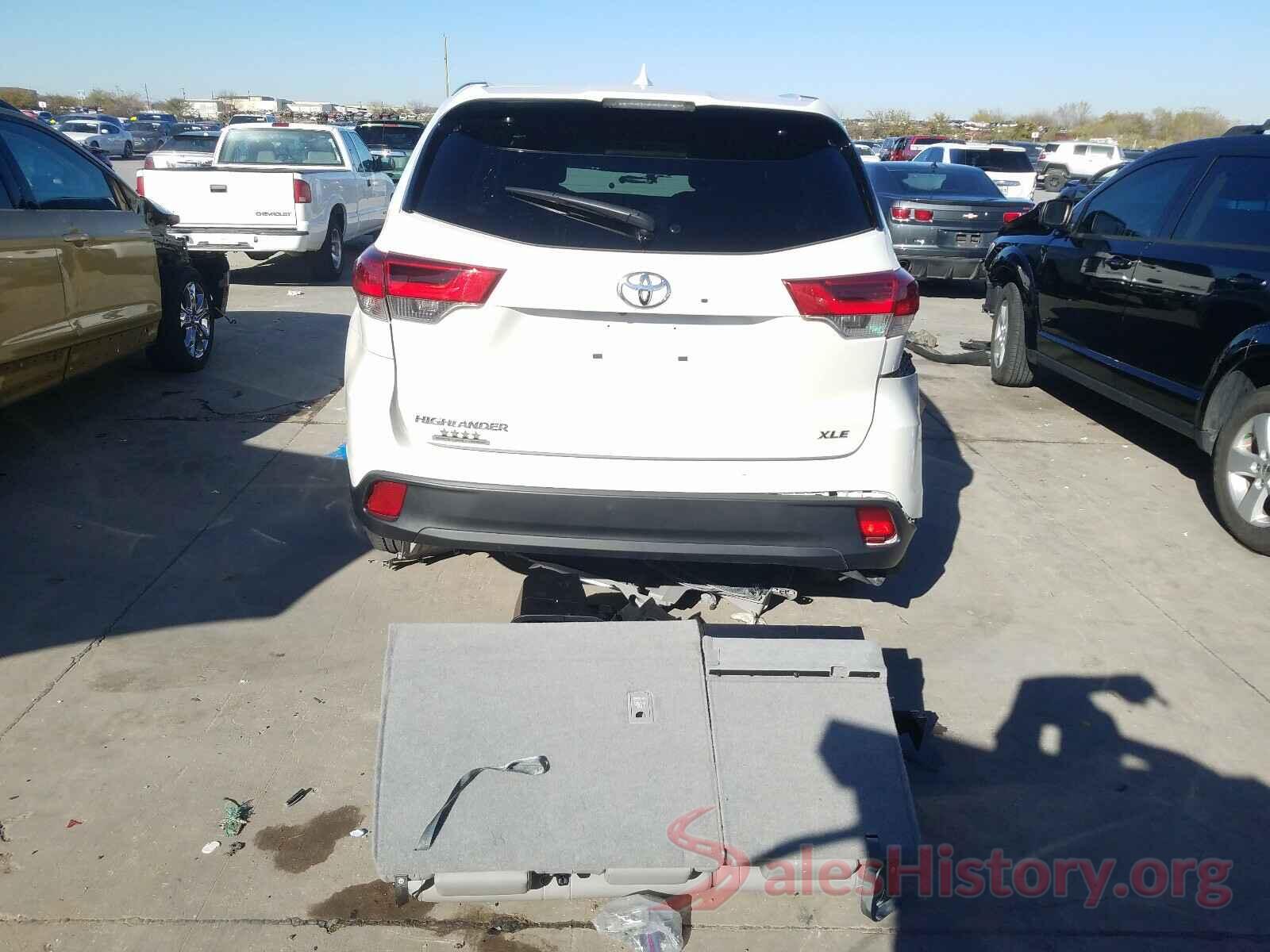 5TDKZRFH4KS563519 2019 TOYOTA HIGHLANDER