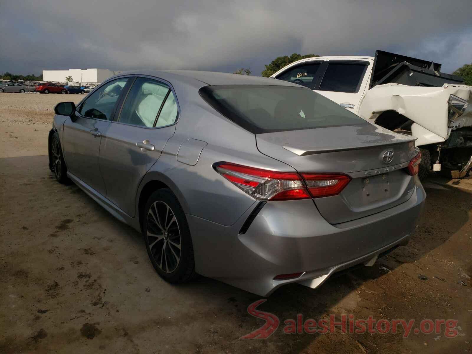 4T1B11HK5JU076336 2018 TOYOTA CAMRY