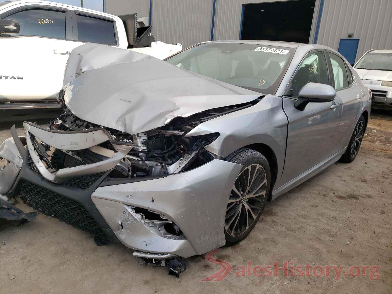 4T1B11HK5JU076336 2018 TOYOTA CAMRY