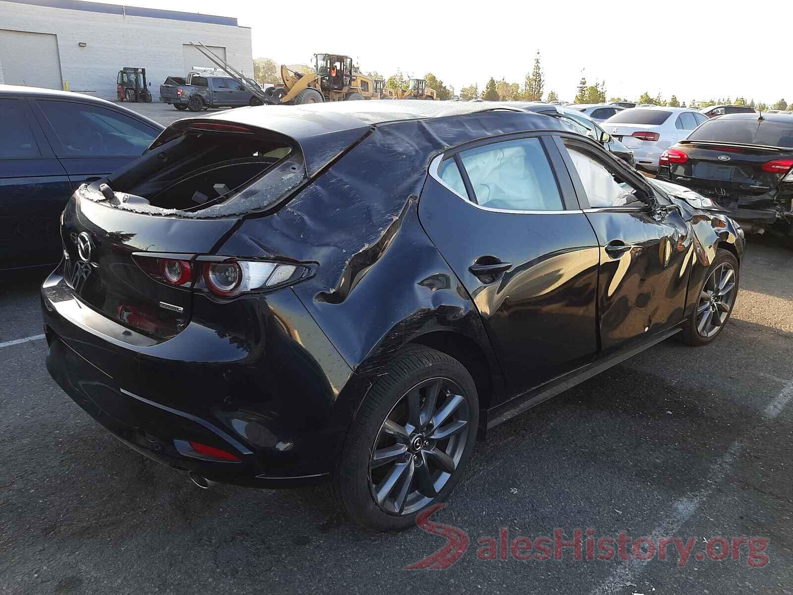 JM1BPAKL5M1330685 2021 MAZDA 3