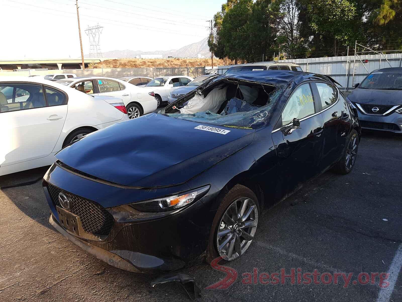 JM1BPAKL5M1330685 2021 MAZDA 3