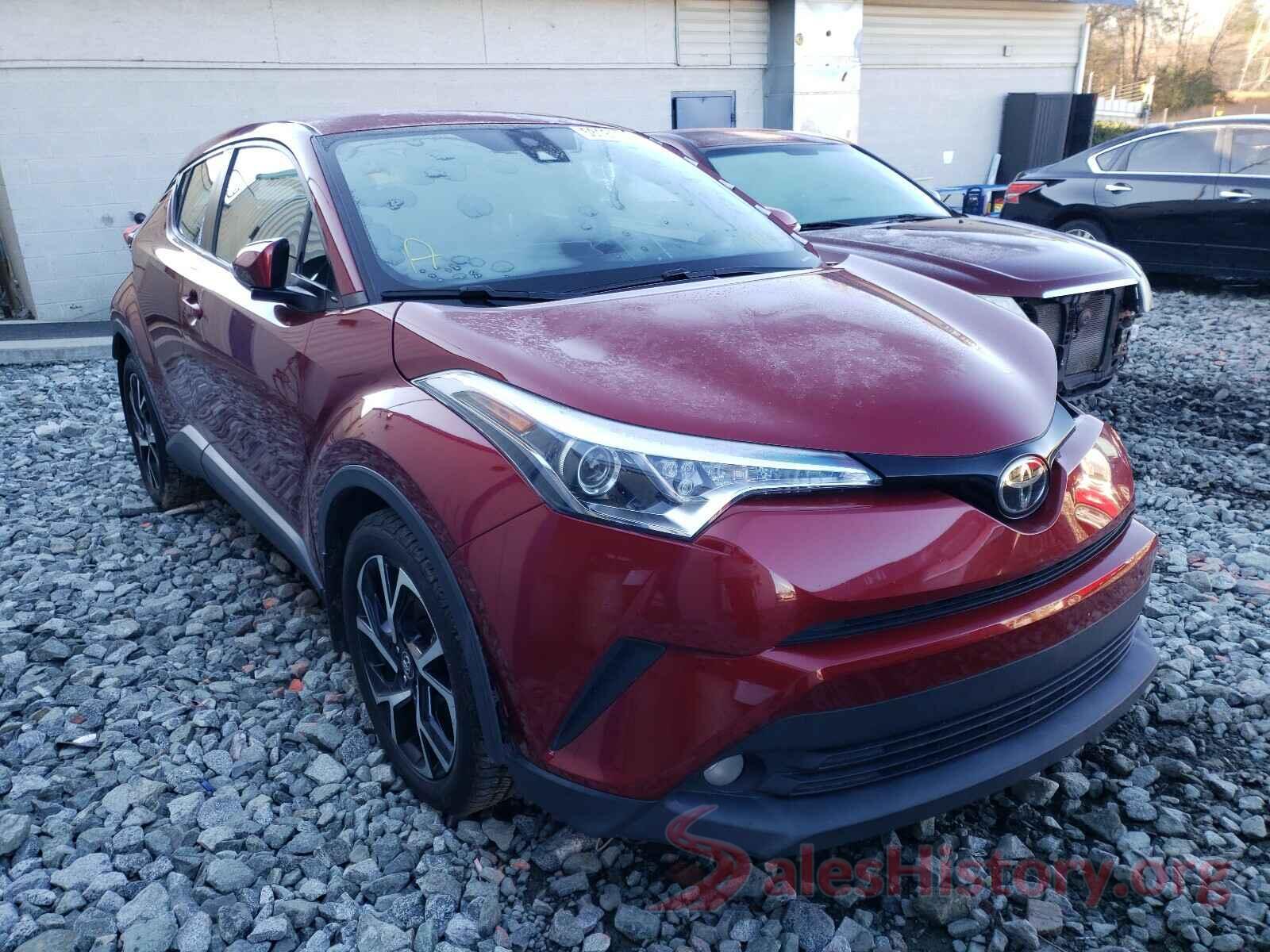 NMTKHMBXXJR014827 2018 TOYOTA C-HR