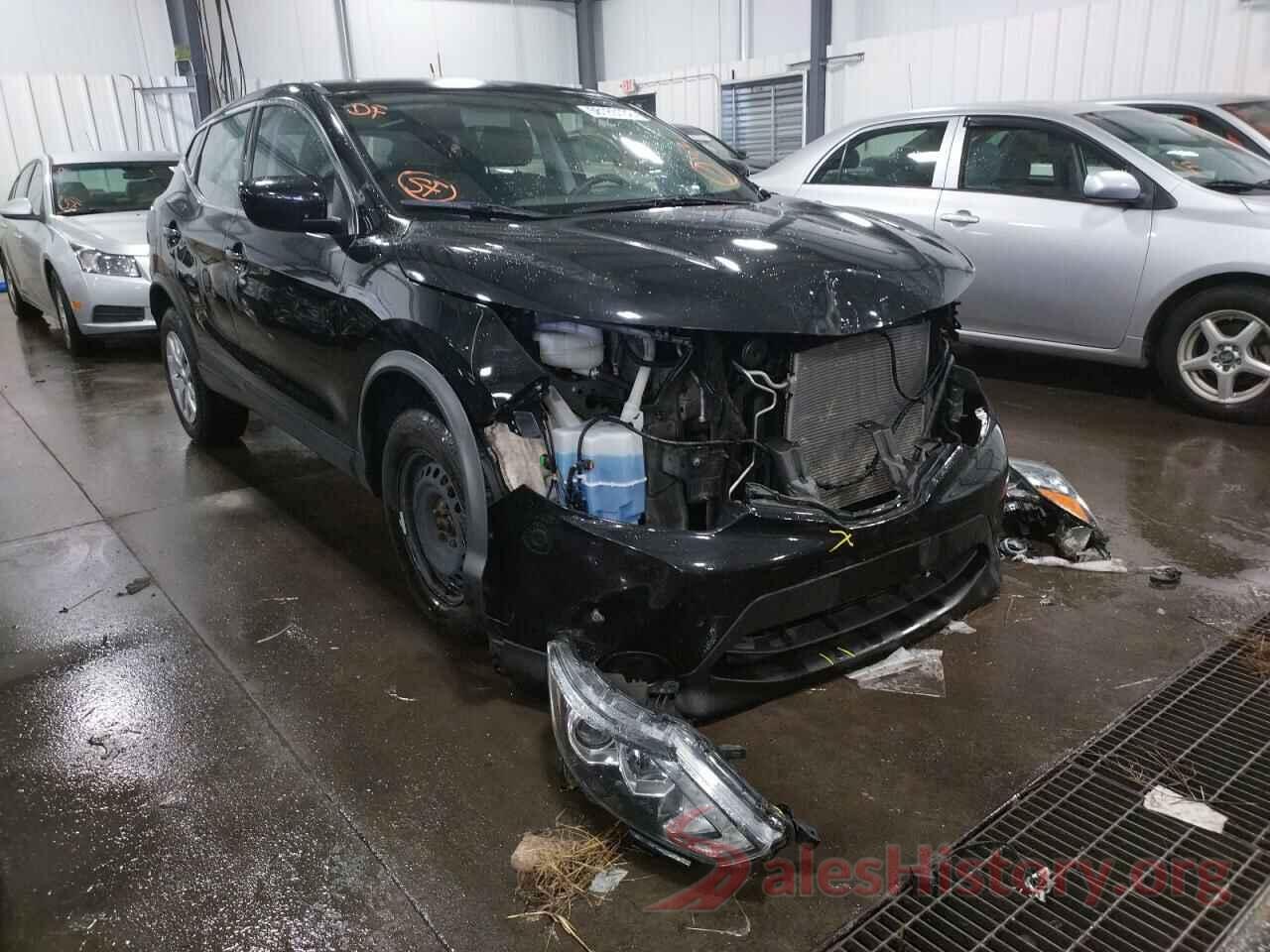 JN1BJ1CRXJW264947 2018 NISSAN ROGUE