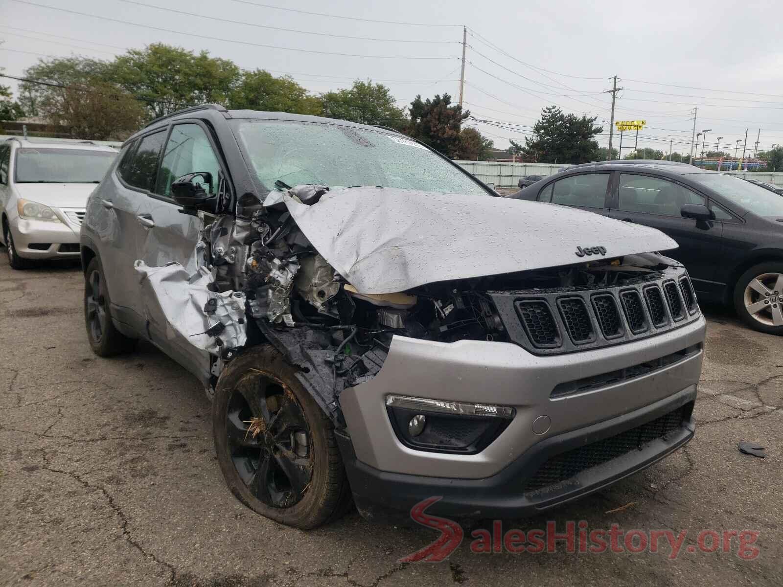 3C4NJCBB3JT327385 2018 JEEP COMPASS