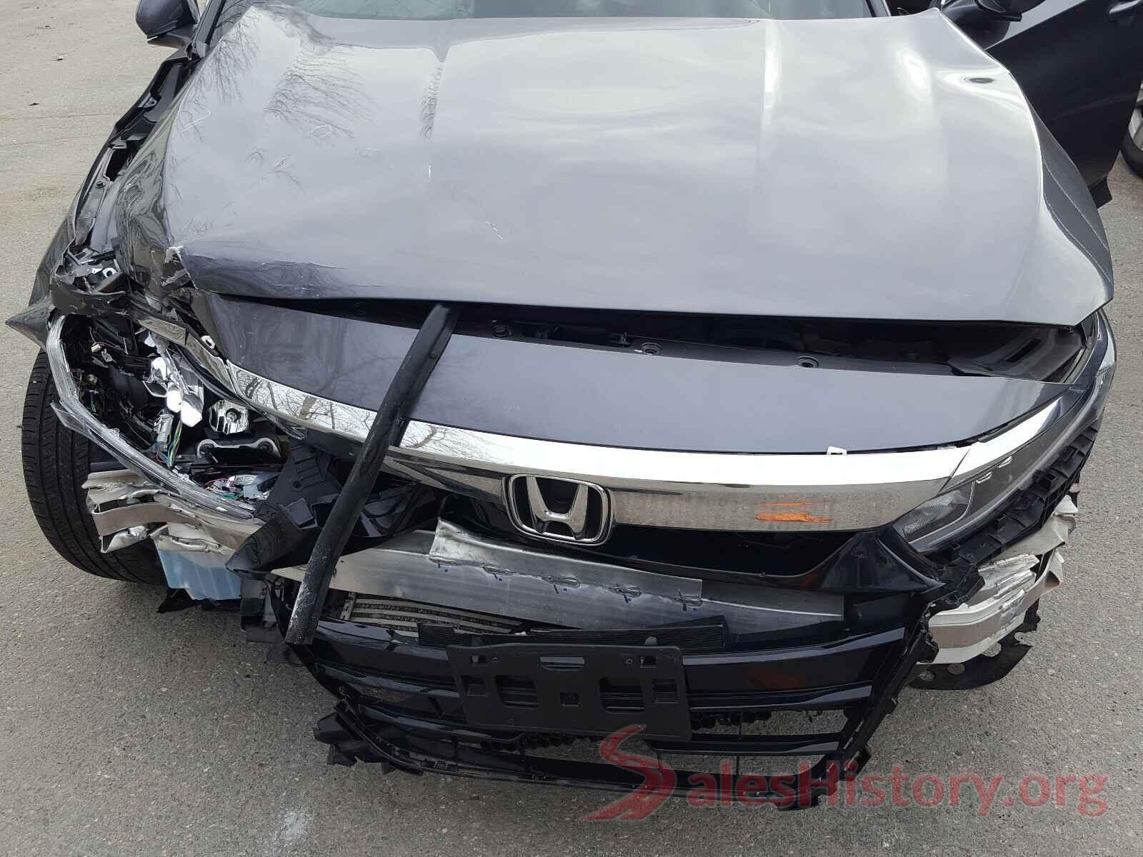 1HGCV1F54JA119769 2018 HONDA ACCORD