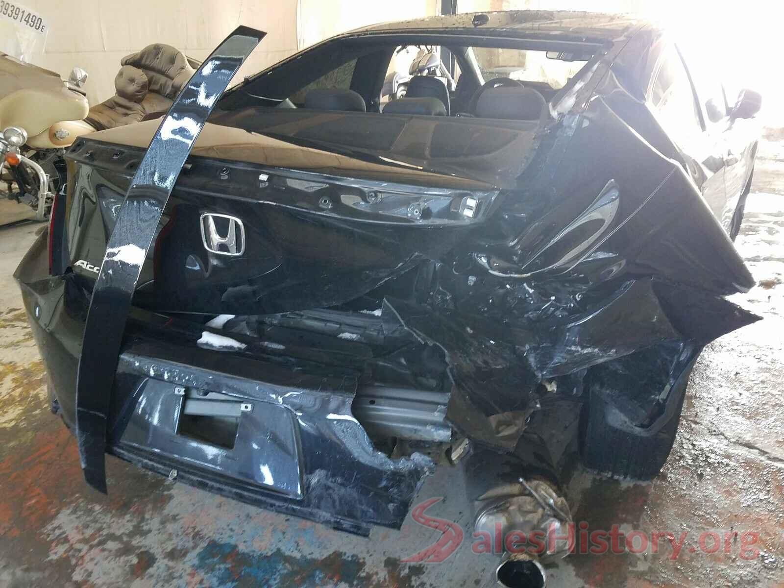 1HGCT1B82HA009884 2017 HONDA ACCORD