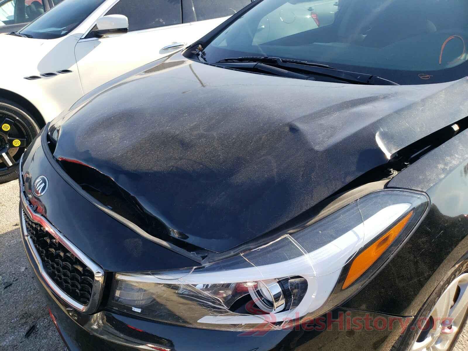 3KPFK4A77HE137527 2017 KIA FORTE