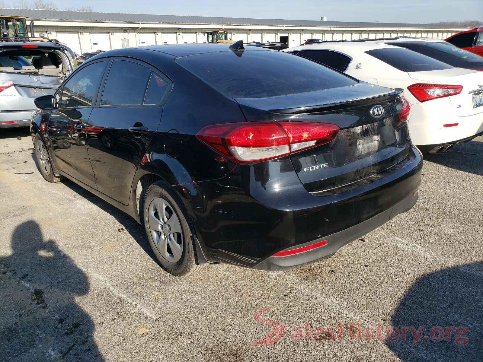 3KPFK4A77HE137527 2017 KIA FORTE