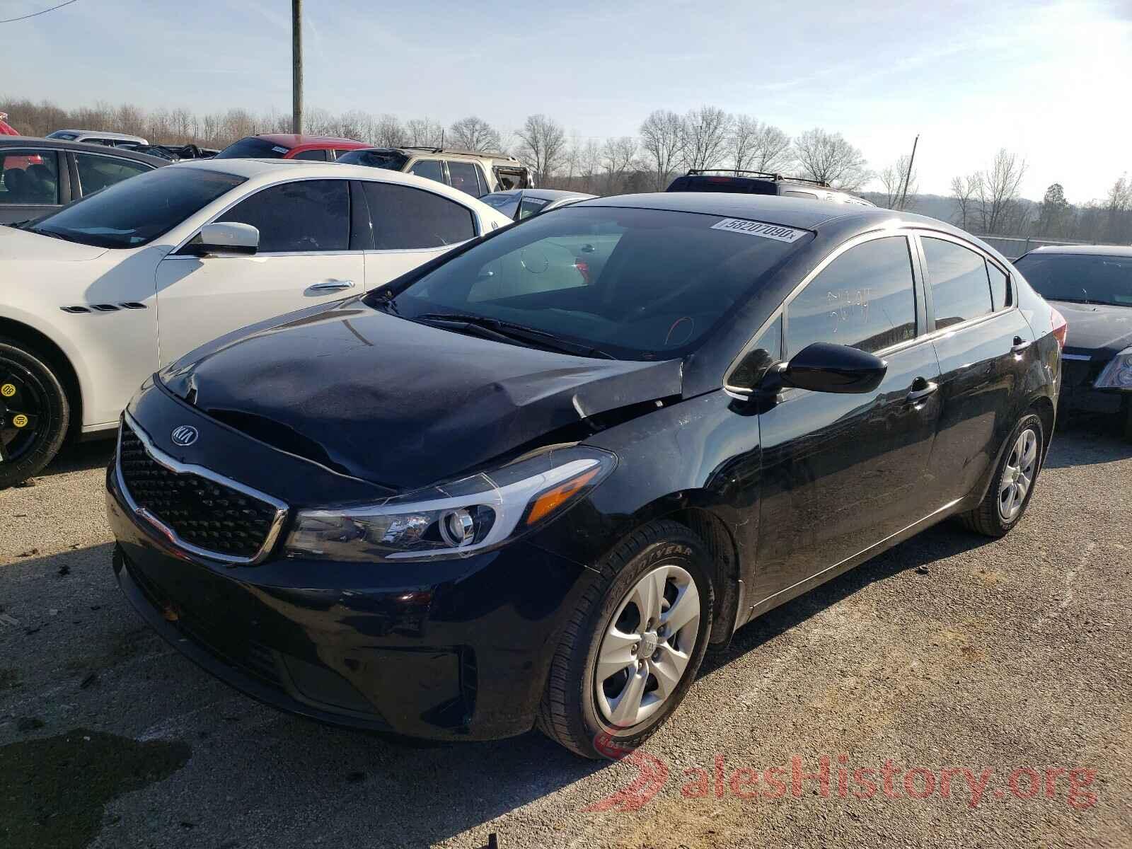 3KPFK4A77HE137527 2017 KIA FORTE