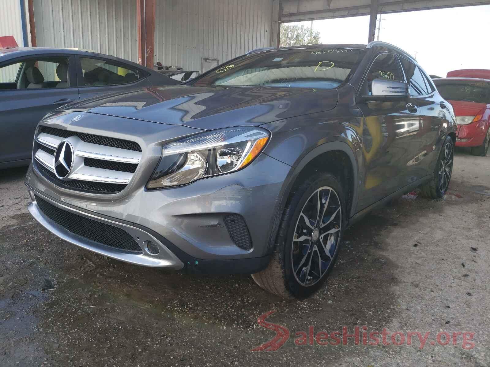 WDCTG4EB5HJ304774 2017 MERCEDES-BENZ GLA-CLASS