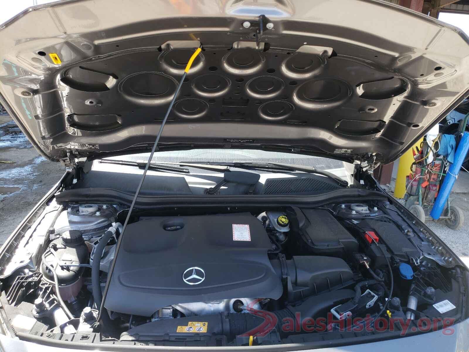 WDCTG4EB5HJ304774 2017 MERCEDES-BENZ GLA-CLASS