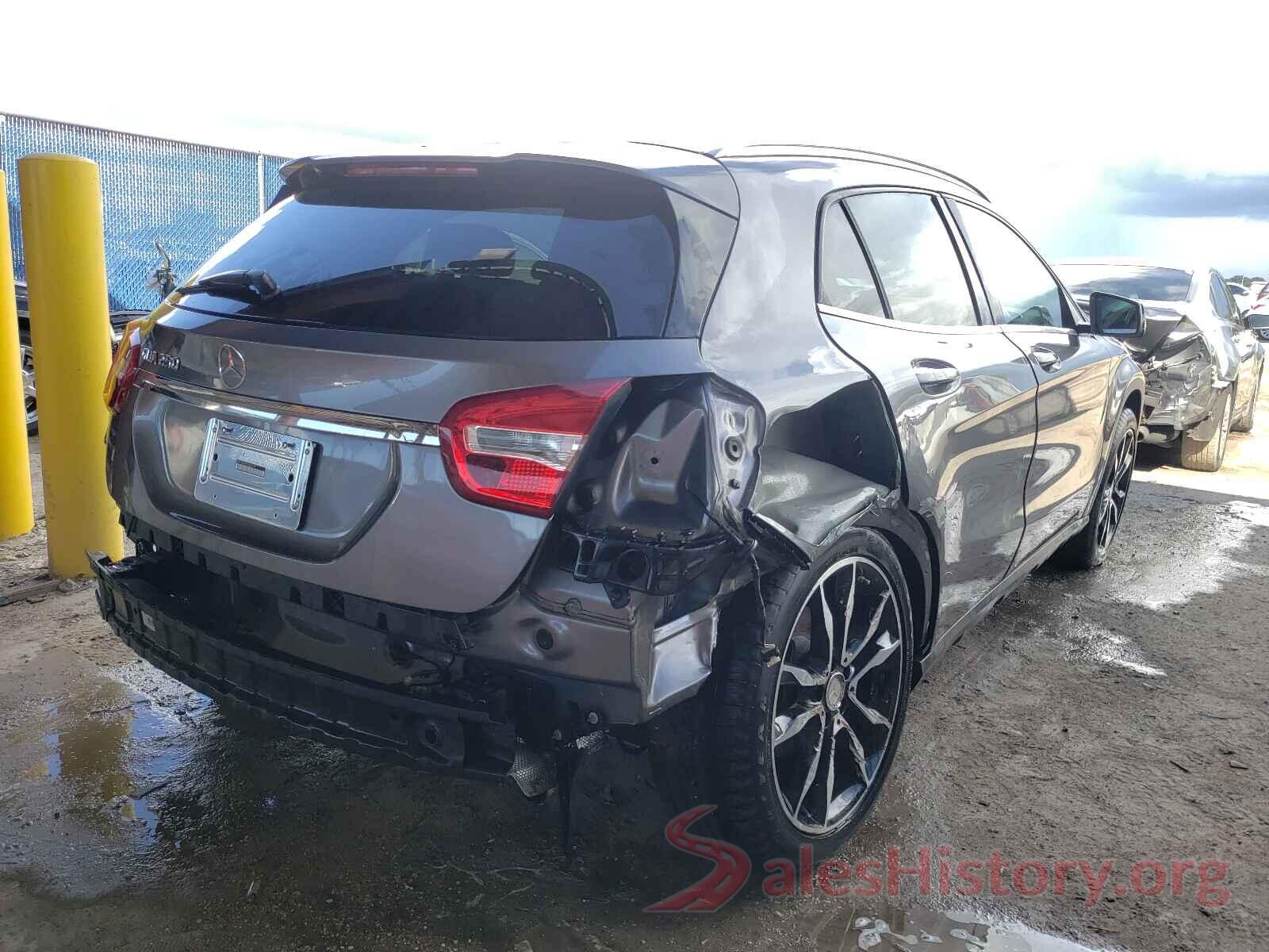 WDCTG4EB5HJ304774 2017 MERCEDES-BENZ GLA-CLASS