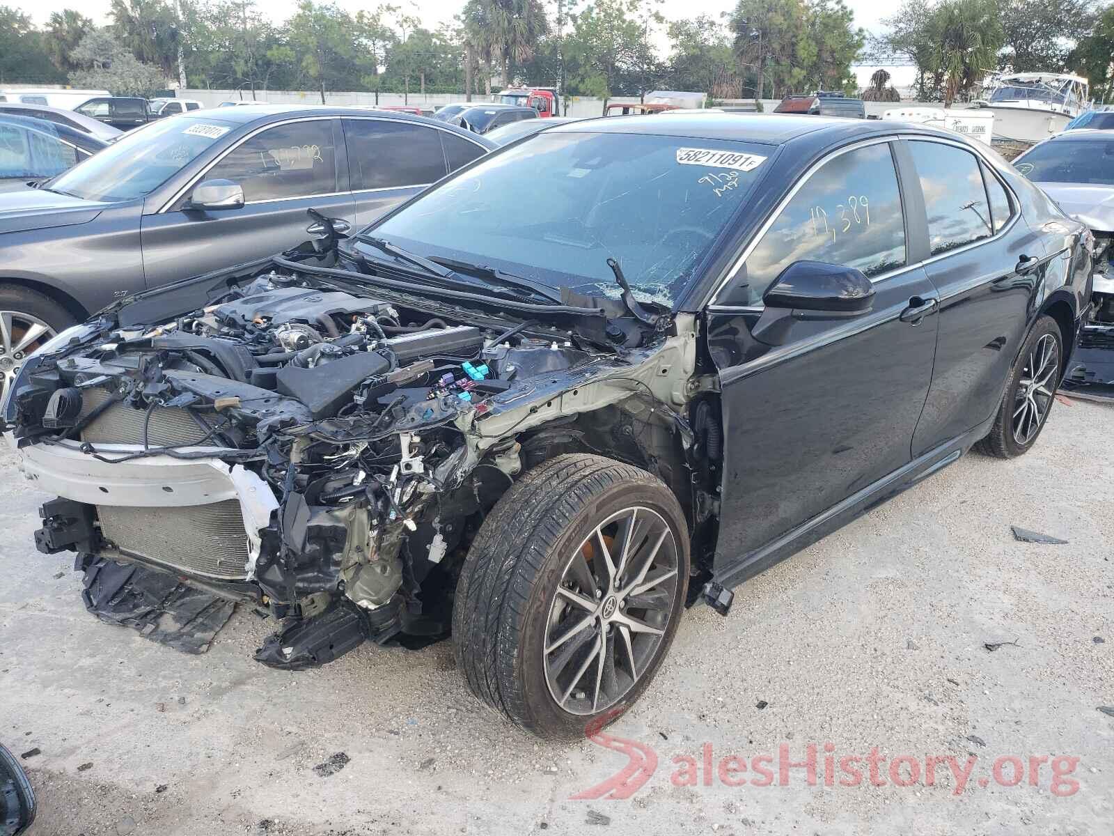 4T1G11AK6MU404559 2021 TOYOTA CAMRY