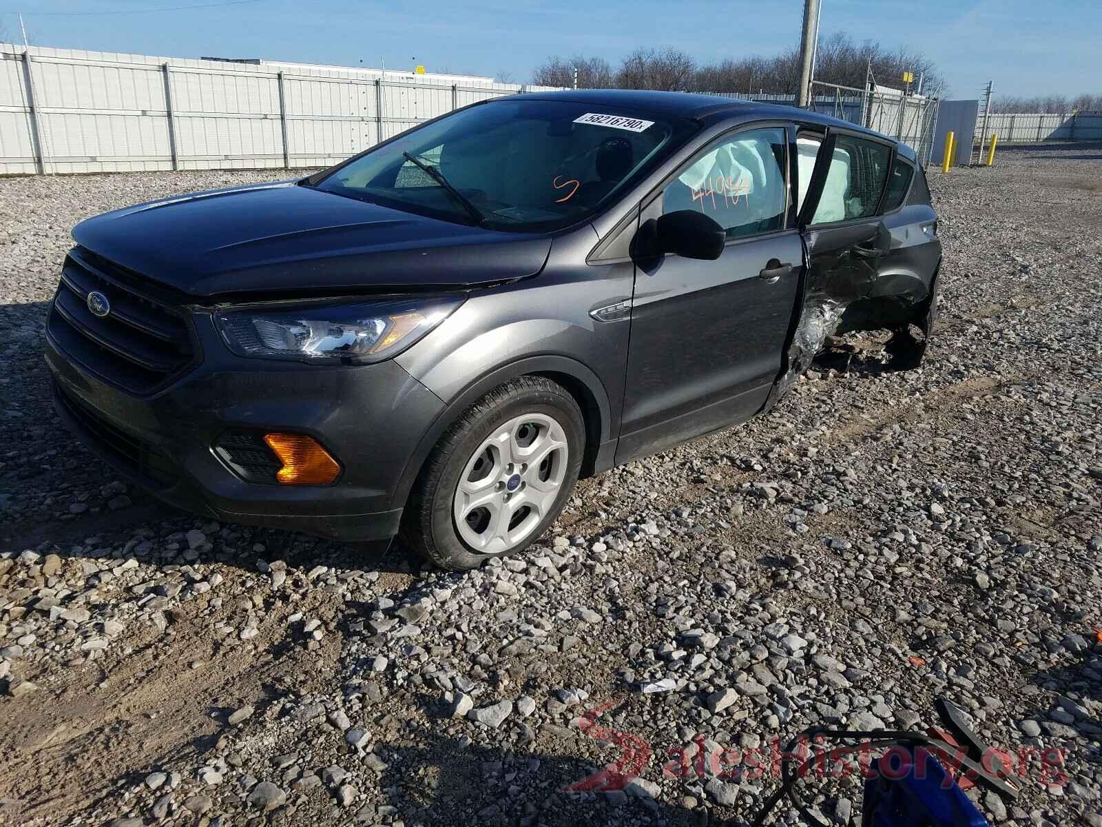 1FMCU0F79JUC46587 2018 FORD ESCAPE