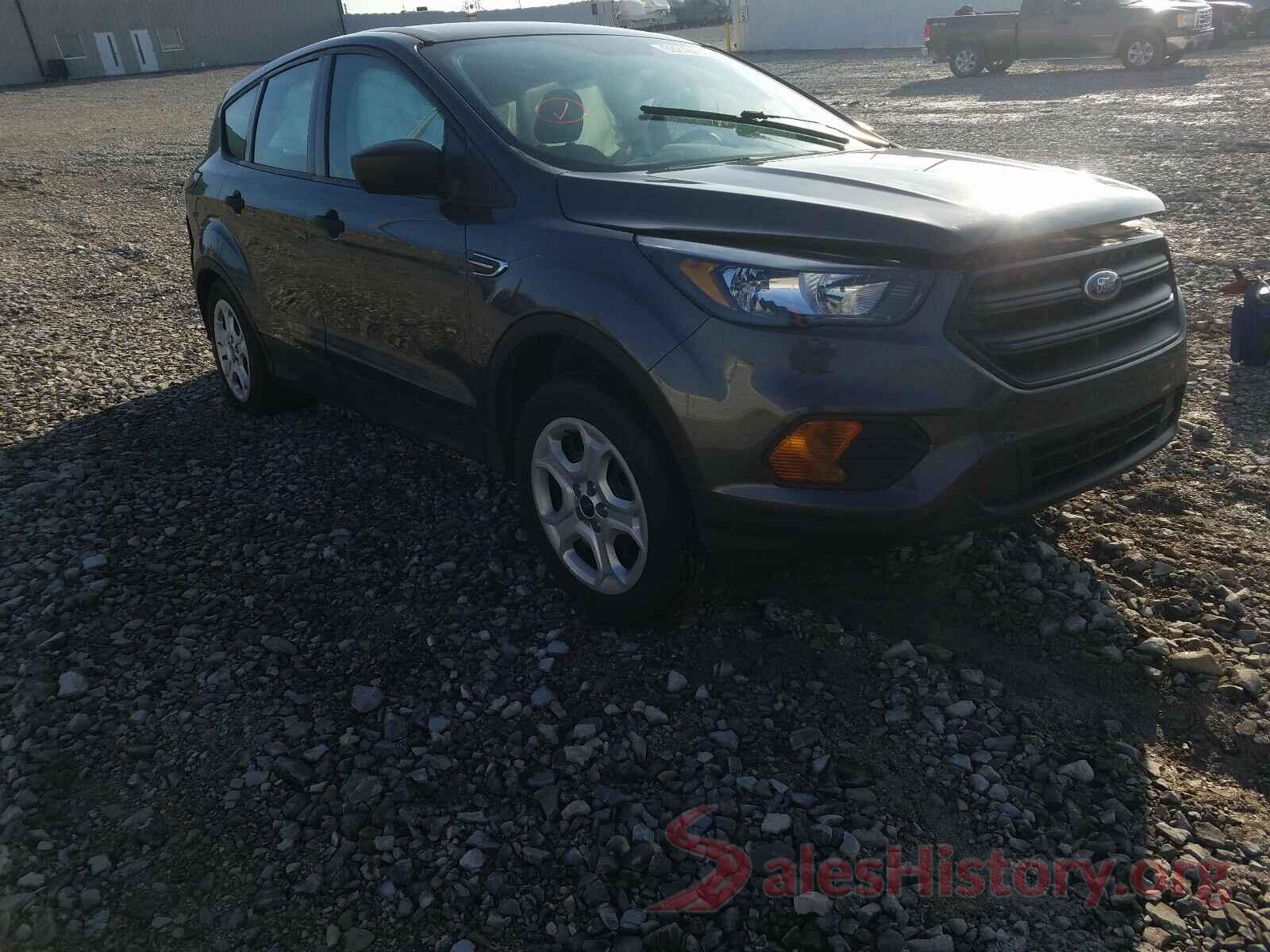 1FMCU0F79JUC46587 2018 FORD ESCAPE