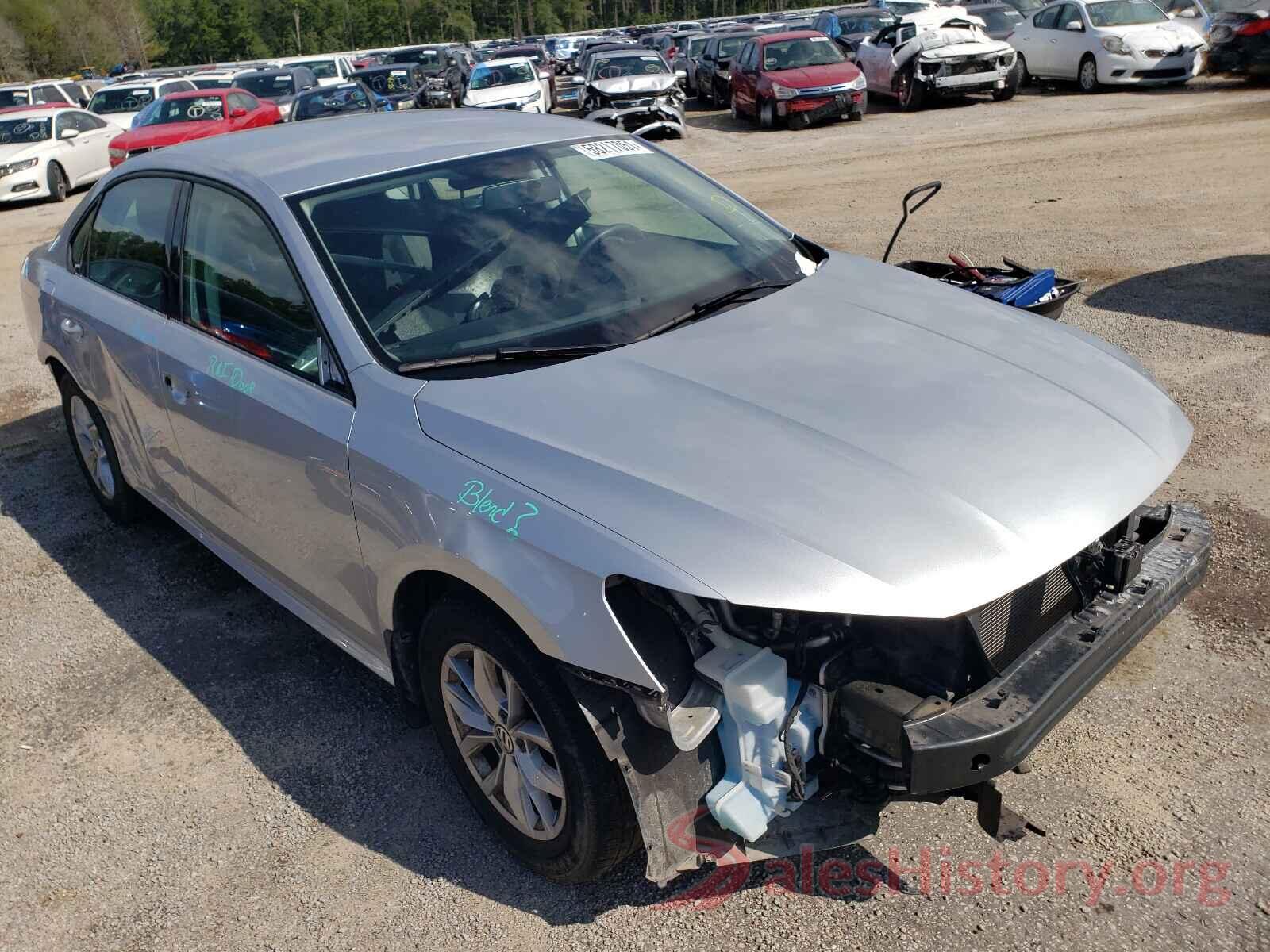 1VWAA7A34JC019070 2018 VOLKSWAGEN PASSAT